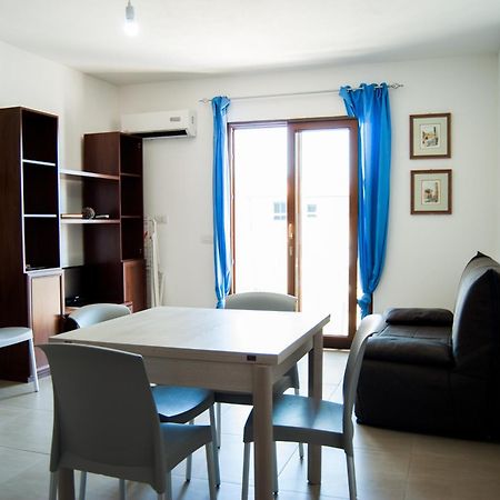 Апартаменты Porto Frailis 2 Тортоли Экстерьер фото